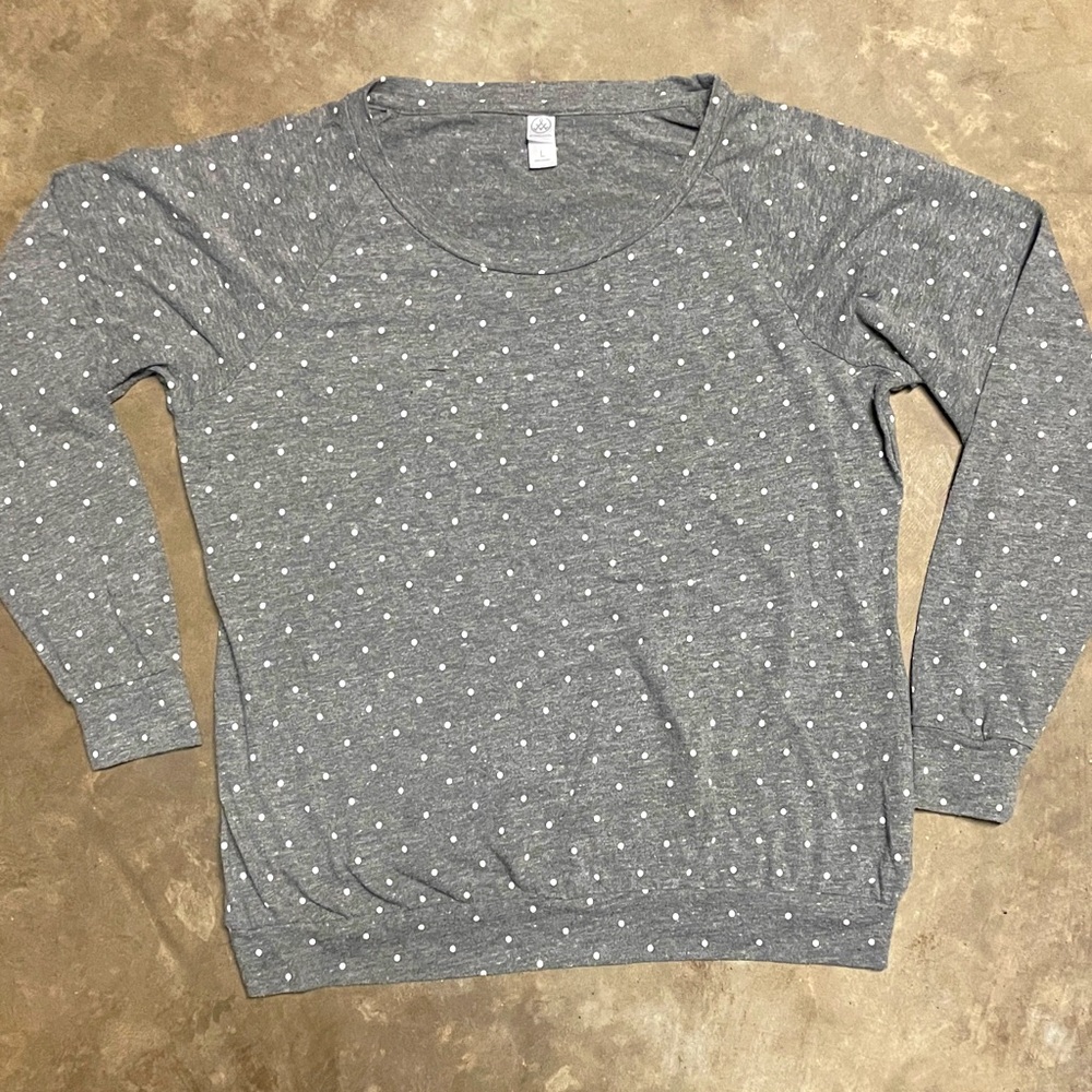 Alternative slouchy long sleeve shirt
